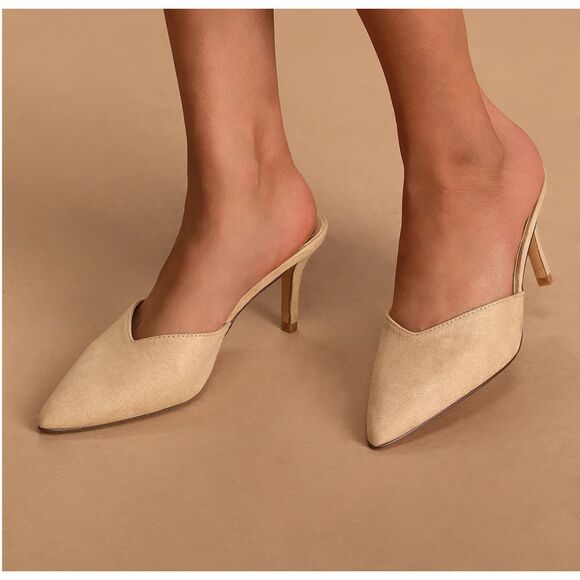 Lulus Shoes - NEW IN BOX Women Lulus Leightonn Nubuck Pointed-Toe Suede Mules in Natural Sz 7